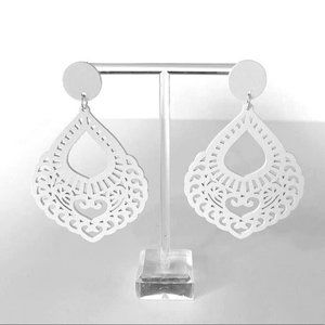 *50% OFF! Wood dangle earrings bohemian ethnic boho white gypsy hippie festival